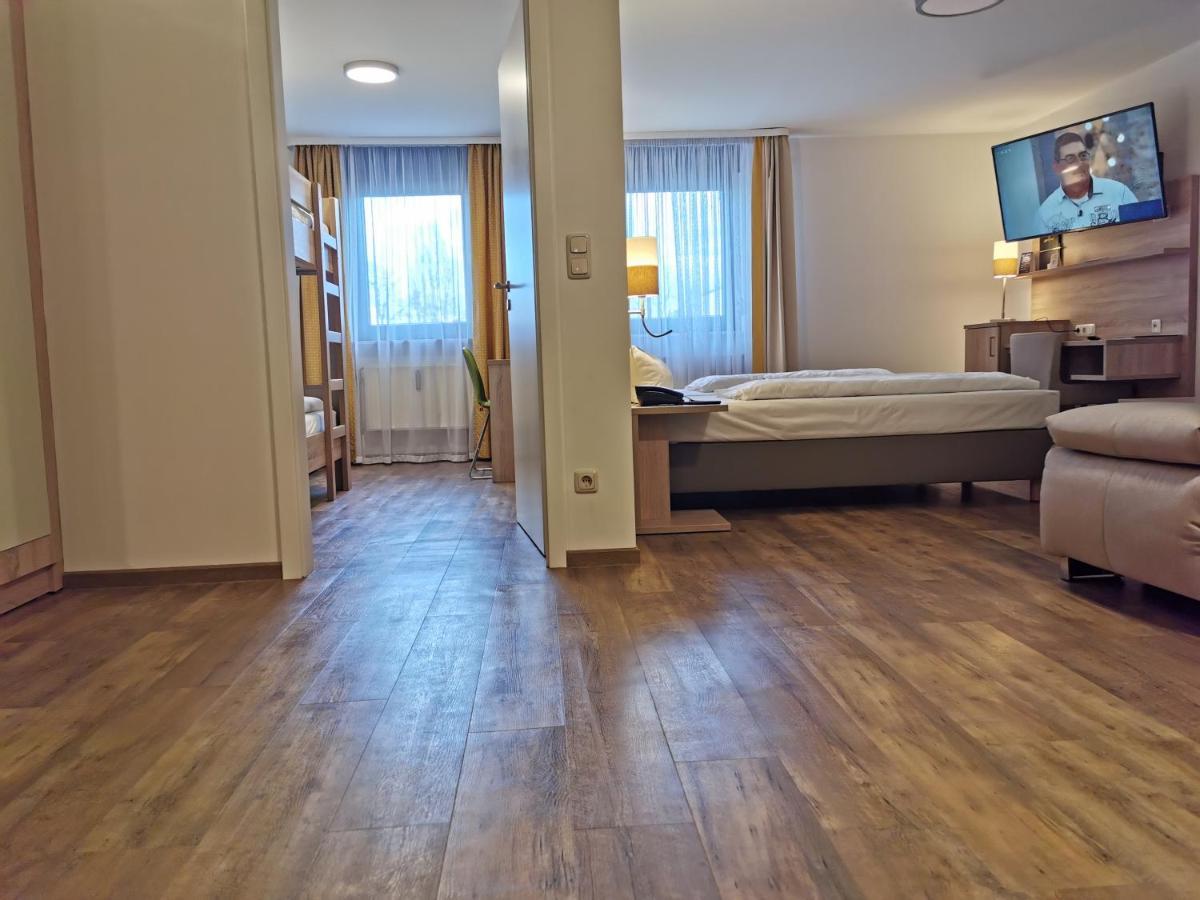 Hotel Cristal Nuremberg Ngoại thất bức ảnh