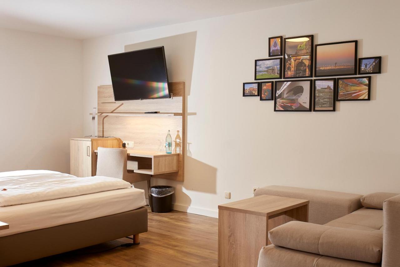 Hotel Cristal Nuremberg Ngoại thất bức ảnh