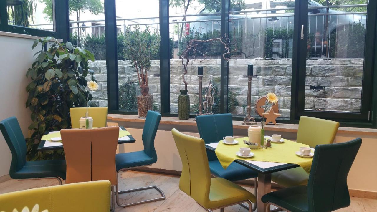Hotel Cristal Nuremberg Ngoại thất bức ảnh