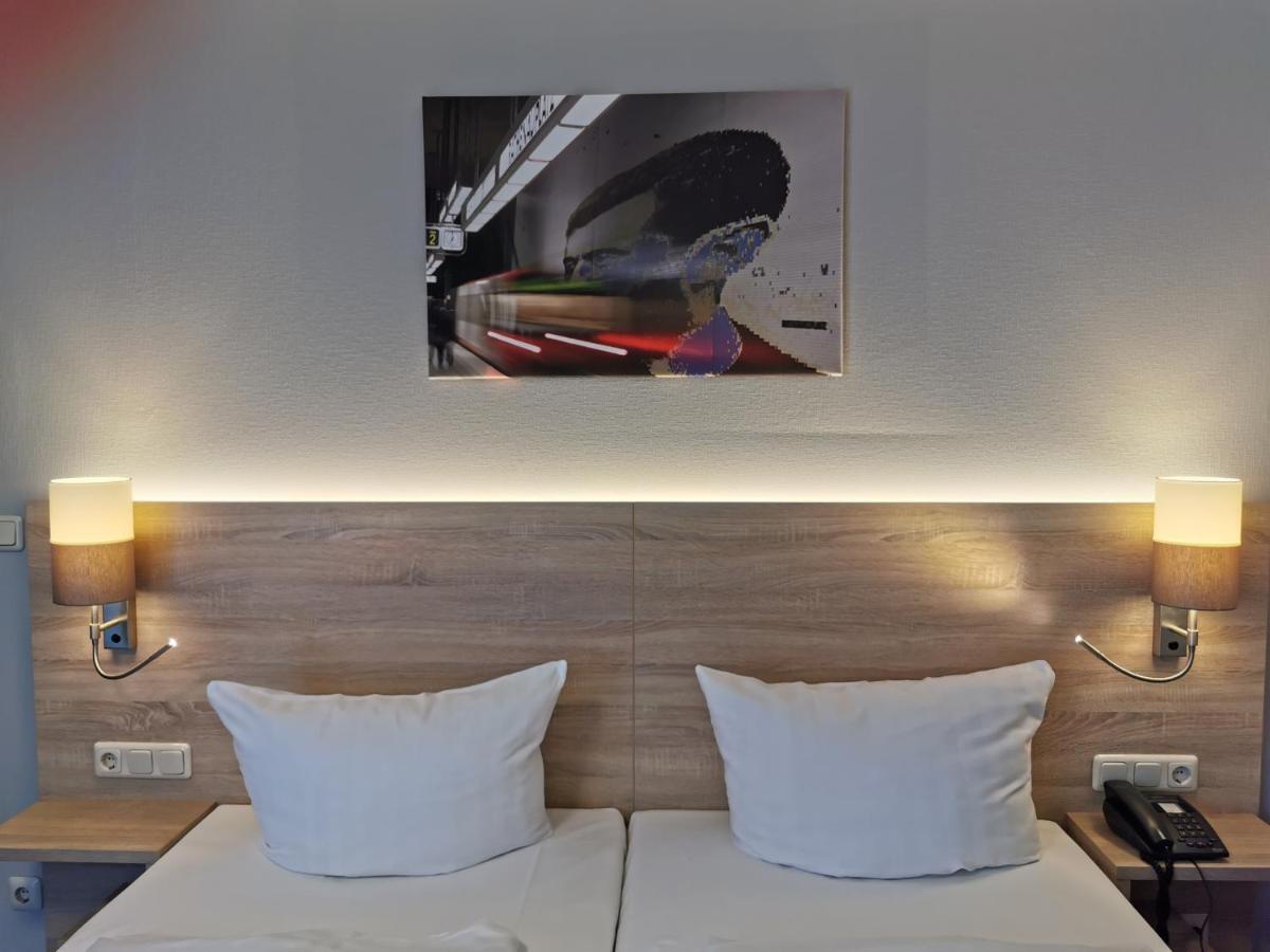 Hotel Cristal Nuremberg Ngoại thất bức ảnh