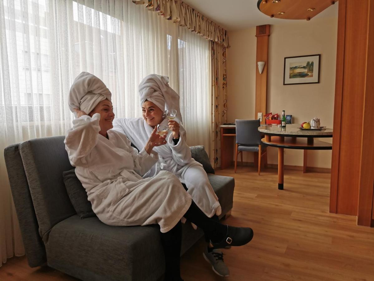 Hotel Cristal Nuremberg Ngoại thất bức ảnh