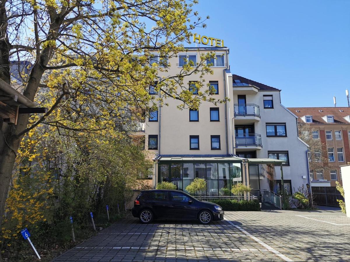 Hotel Cristal Nuremberg Ngoại thất bức ảnh