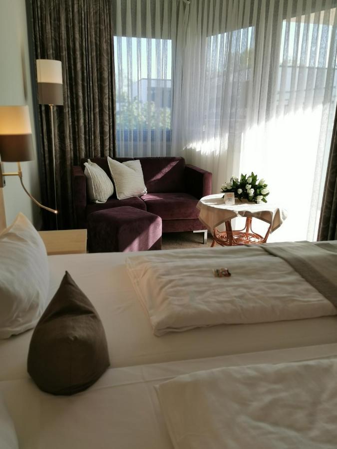 Hotel Cristal Nuremberg Ngoại thất bức ảnh
